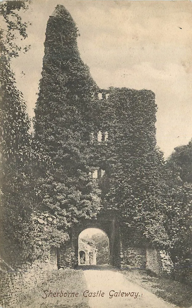 Sherborne Castle Gateway — ruines couvertes de lierre, éditeur FRITH'S SERIES - Frente