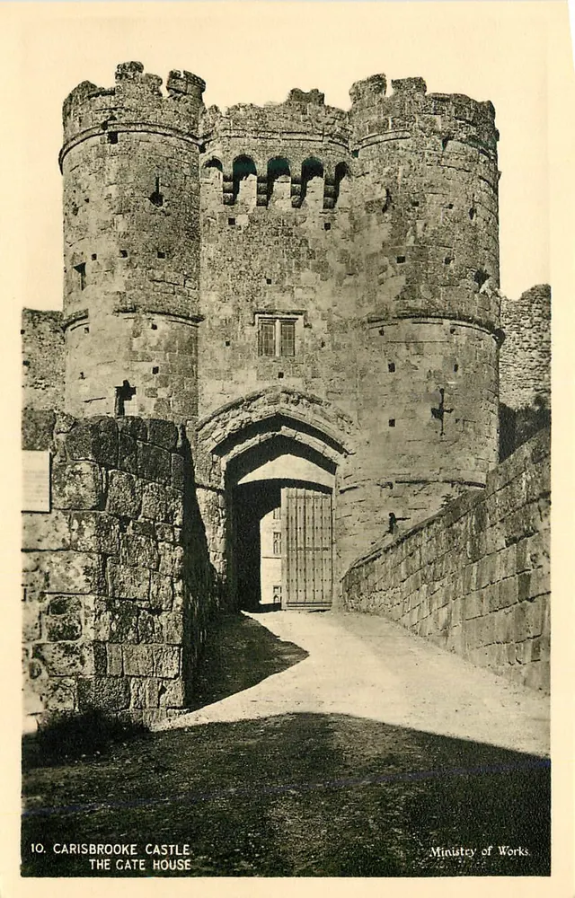 Carisbrooke Castle — The Gate House — Ministry of Works, n°10 - Recto