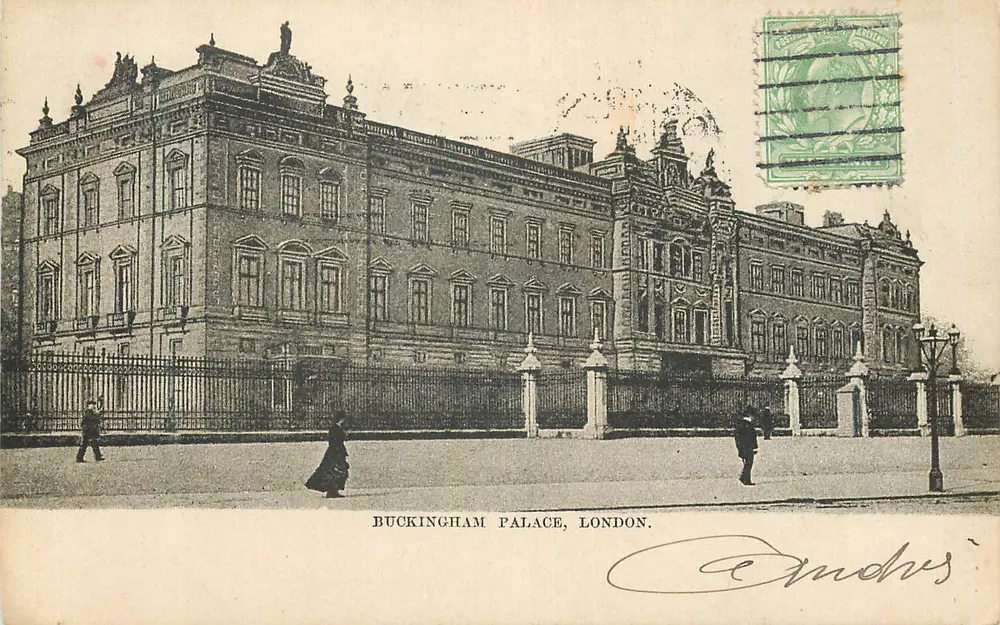 Palácio de Buckingham, Londres — vista externa — editor não identificado - Frente