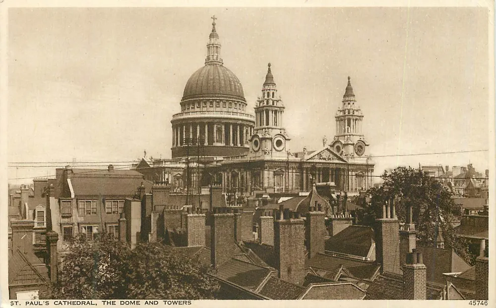 St. Paul's Cathedral, Der Dachschmuck und Türme — Photochrom, n° 45746 - Vorderseite