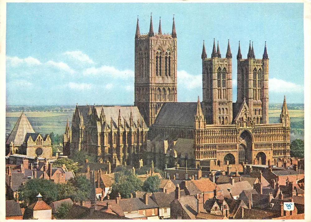 Catedral de Lincoln — vista do noroeste — Published by Walter Scott, C.L.108 - Frente