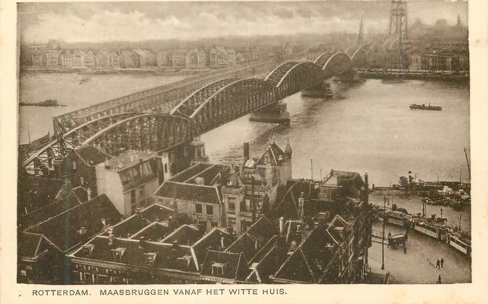 Rotterdam. Ponti del fiume Maas visti dal Witte Huis. - Recto