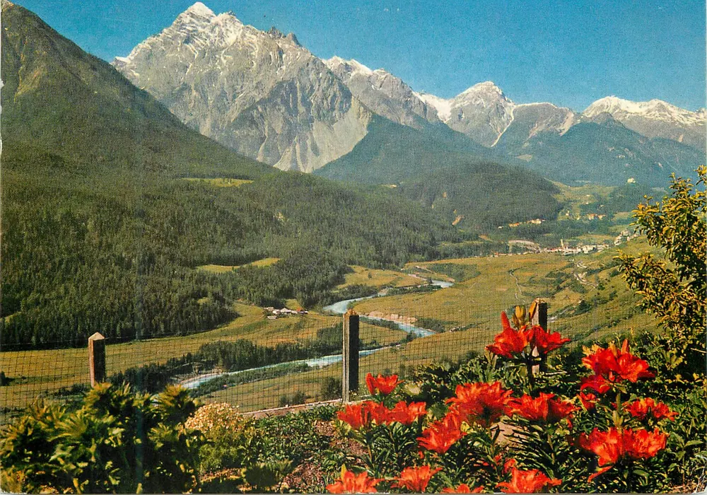 Paisagem perto de Scuol — paisagem interna — Photo-Bauerschul - Frente