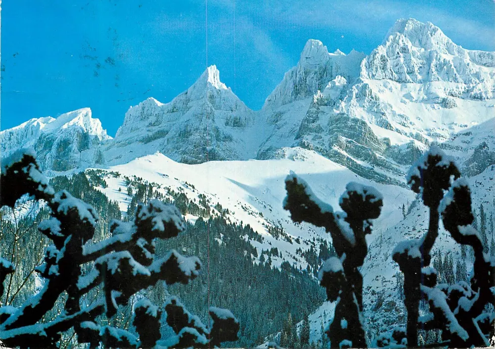 Die Zähne des Südens — Ansichten von Champéry — In der Schweiz gedruckt - Vorderseite