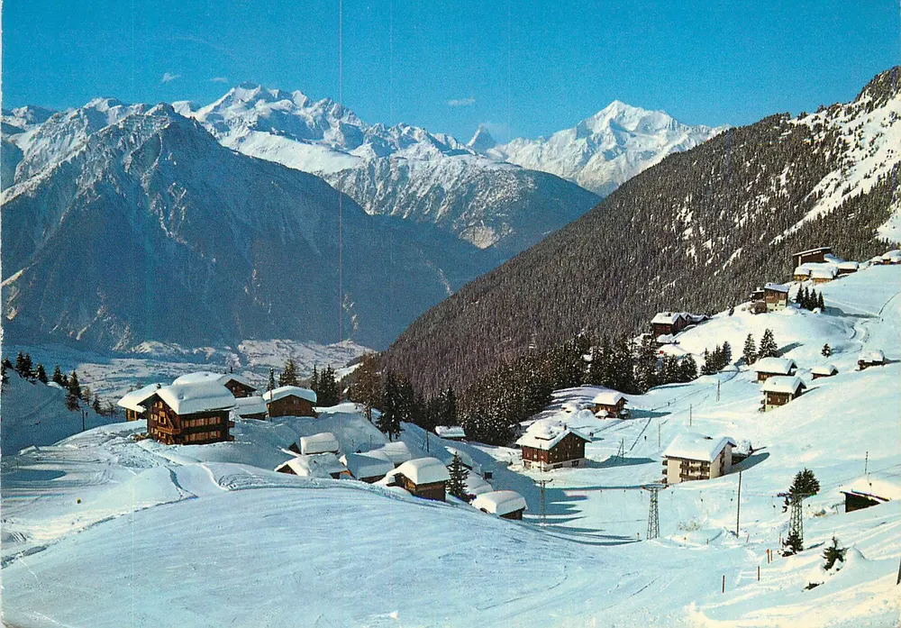 Schneeverdecktes Dorf in den Schweizer Alpen — Riederalp, Wallis — Foto Klopfenstein, n°44671 - Vorderseite