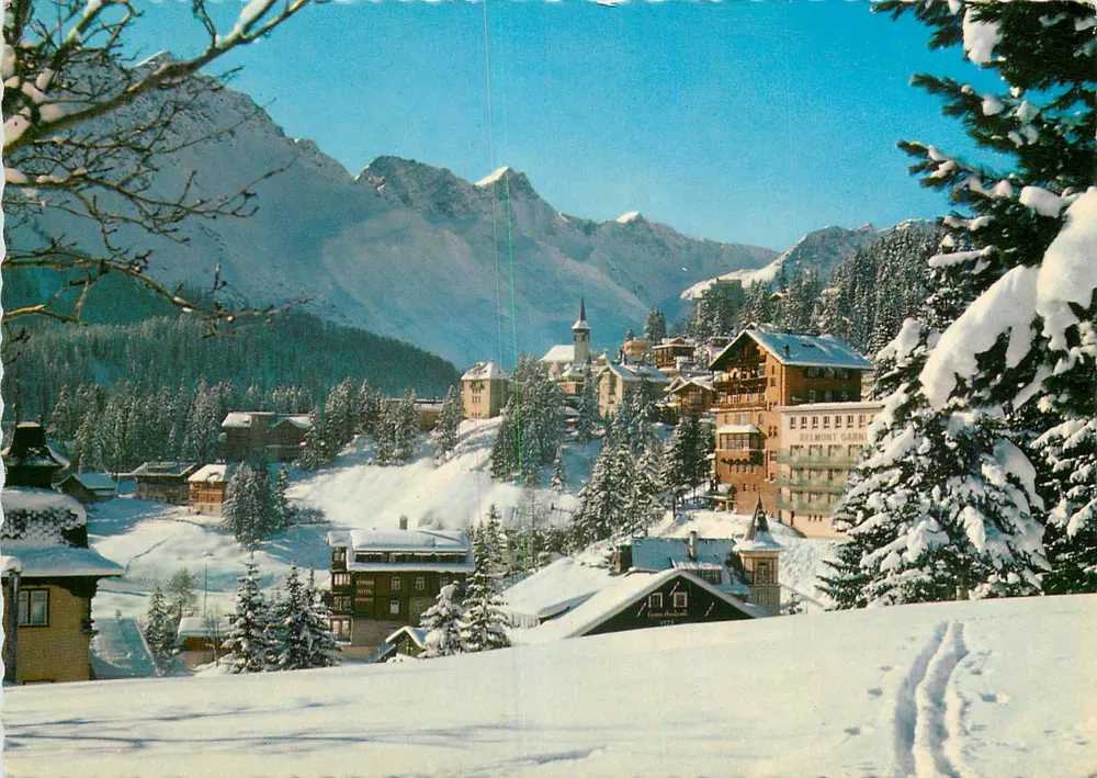 Arosa (1800 m) — vista invernal com o edifício 'Belmont Garni' — Photoglob-Wehrli AG, Zürich, n°598 - Frente