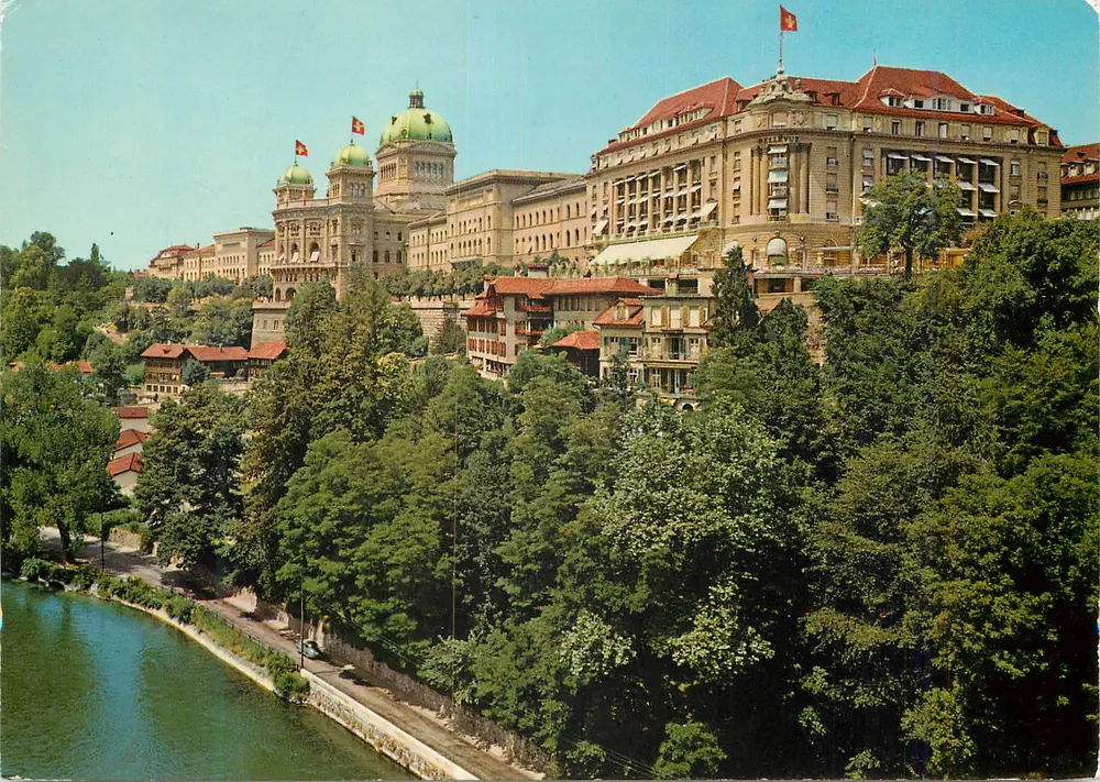 Bern - Bundeshaus und Bellevue Hotel — Verlag Photoglob AG, Zürich, Nr. 3547 - Vorderseite