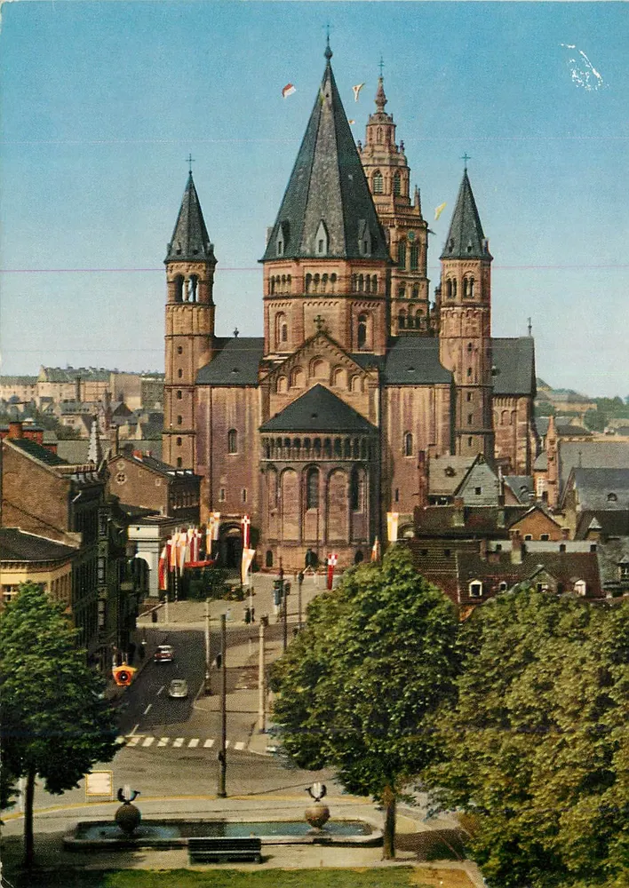 Sint-Maartenskerk van Mainz — uitzicht vanaf het poortje Fischtor — uitgave Gebr. Metz, Tübingen, nr. 913/24 - Voorkant