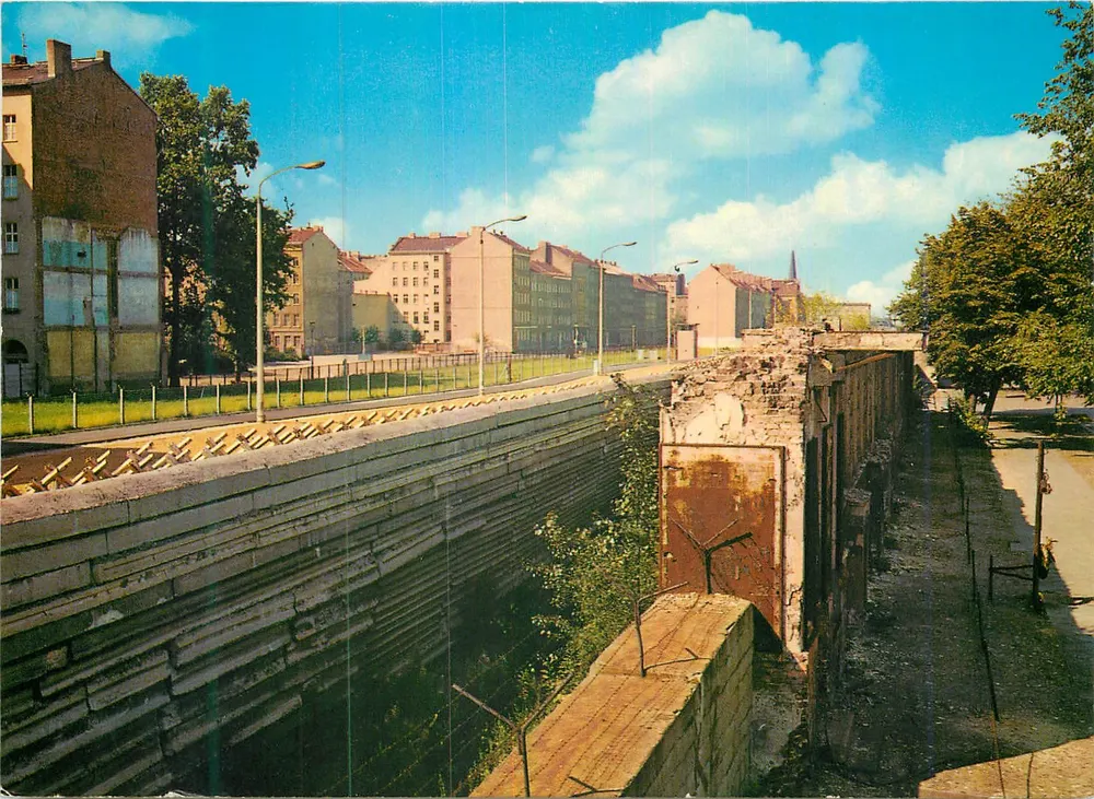 Berlin — Mur na Bernauer Straße — Schikikus, n° B 1/M 30 F - Awers
