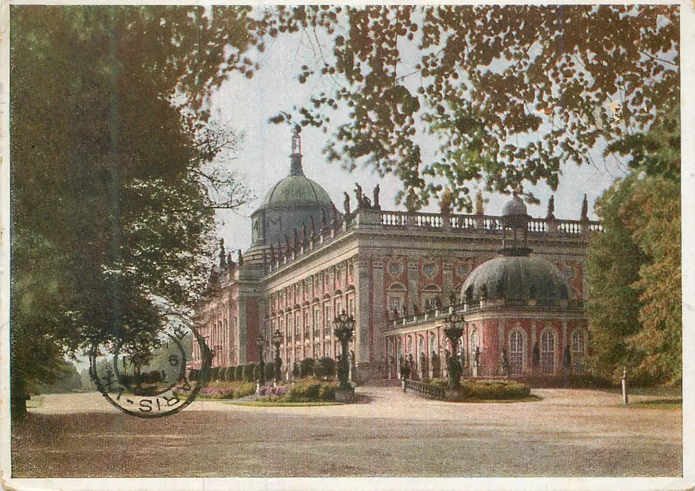Potsdam-Sanssouci — Das Neue Palais von Nordosten — Deutscher Kunstverlag, Berlín, F 35 - Anverso