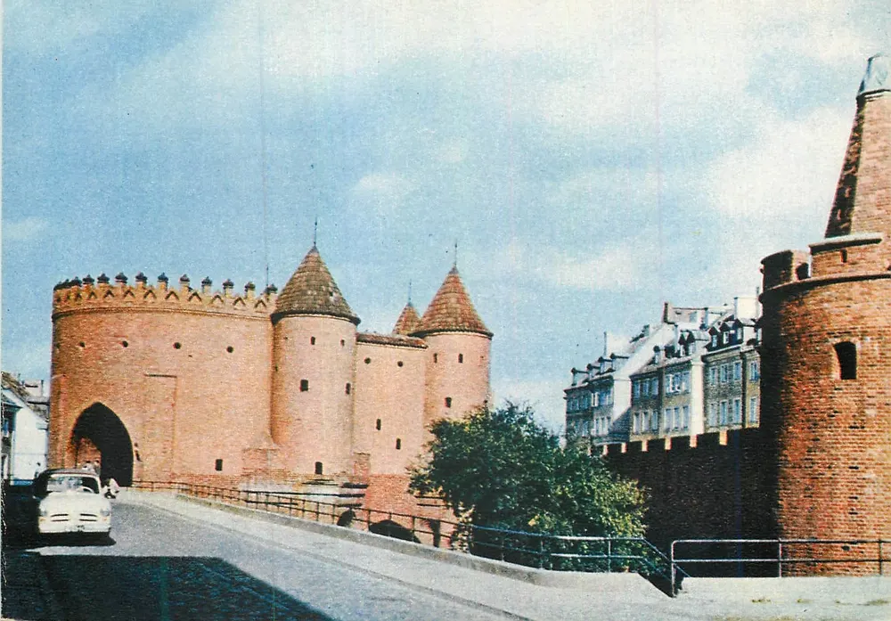 Barbakan em Varsóvia — editor RUCH, n° 34-425/11/64 - Frente