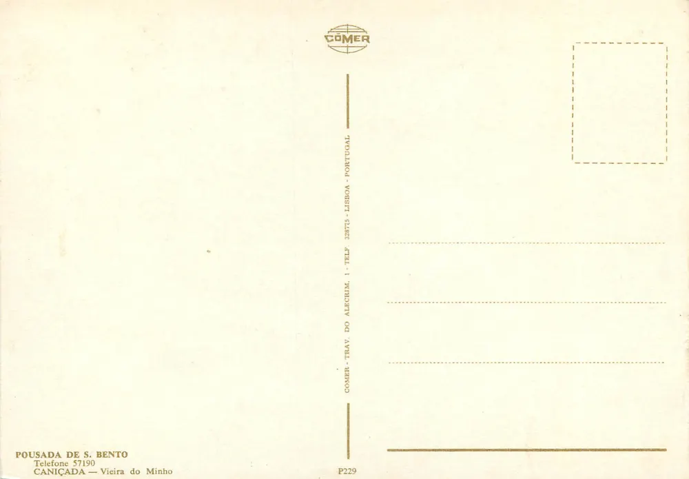 Pousada de S. Bento — Caniçada — Panoramablick mit Pool und Bergen — COMER - Rückseite