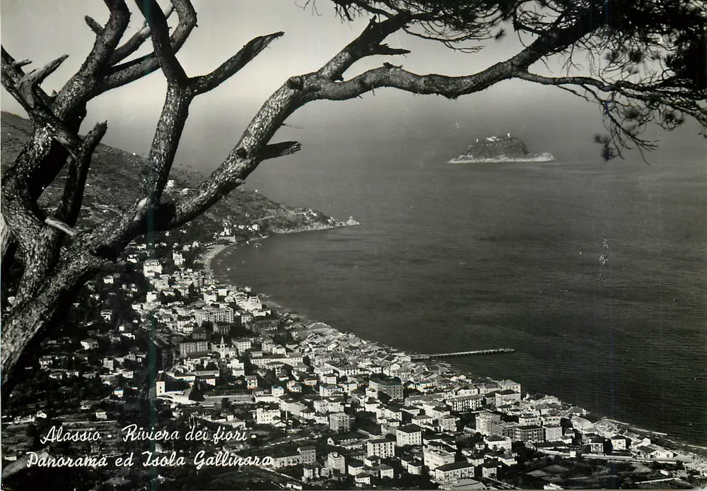 Allassio - Riviera dei fiori - Panorama und Isola Gallinara — Vera Fotografia - Vorderseite