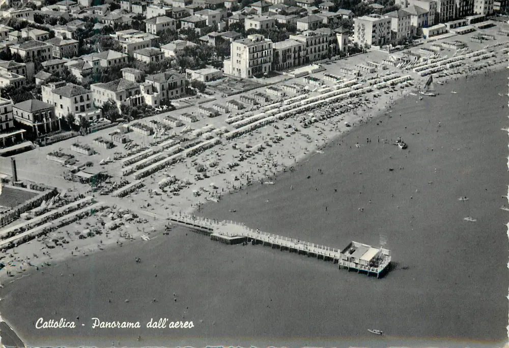 Cattolica — Panorama dall'aereo — Édition Ri-Ma - Frente