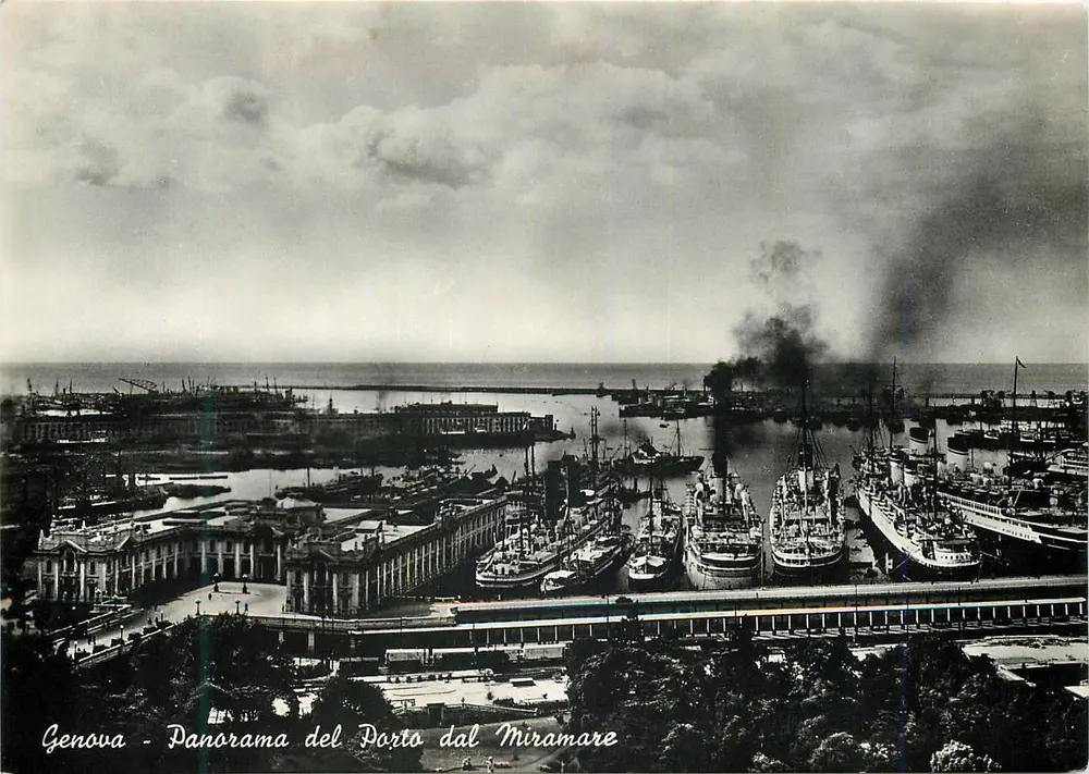 Genova - Panorama del Porto dal Miramare — vue aérienne du port — Fotocelere Genova - Recto