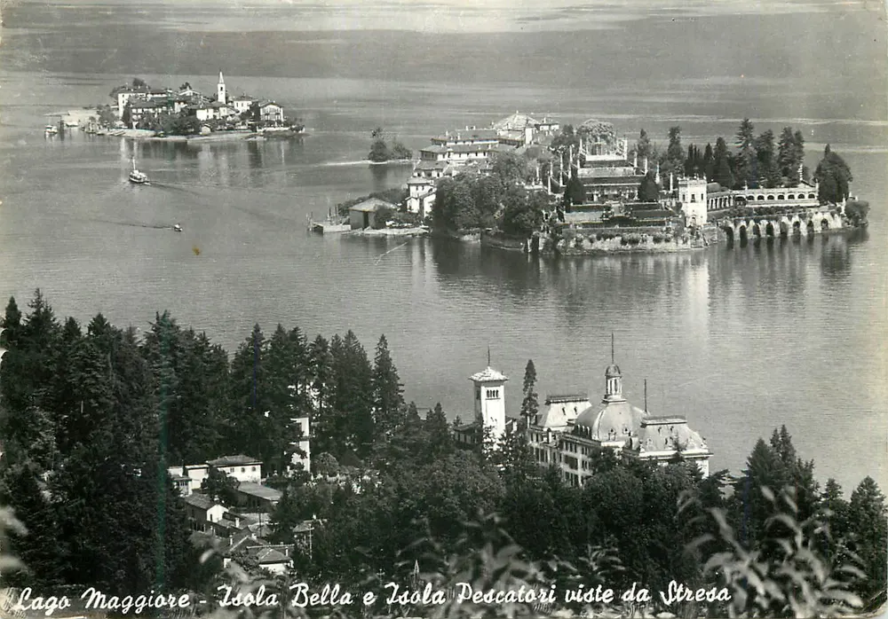 Lago Maggiore - Isola Bella en Isola Pescatori gezien vanaf Stresa - Voorkant