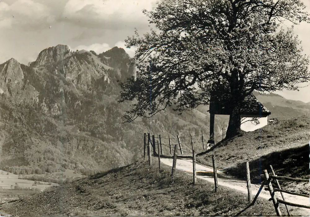 Hubertus-Kapelle m. Heuberg b. Schweinsteig — Brannenburg-Oberbayern — uitgever Karl Hierholzer - Voorkant