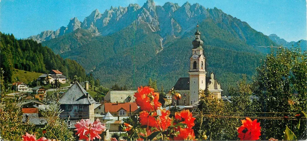 Dobbiaco — Vista do vilarejo e das Dolomitas — F. Mignon Scope - Frente