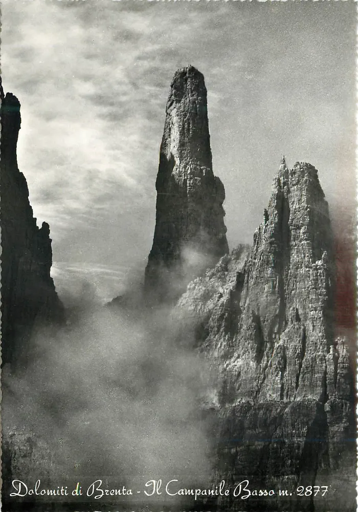 Dolomites de Brenta - Le Campanile Basso m. 2877 - Recto