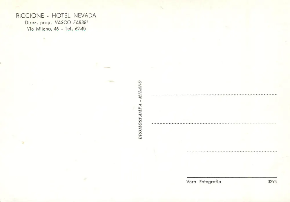 Riccione - Hotel Nevada — view of the hotel with vintage cars — publisher Vera Fotografia, no. 3394 - Back