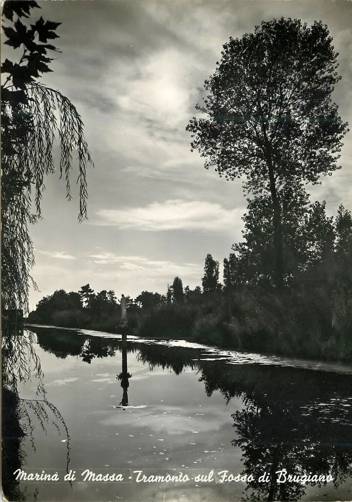 Marina di Massa — Sonnenuntergang über Fosso di Brugiano — Verlag Malafoto, Nr. 692 - Vorderseite