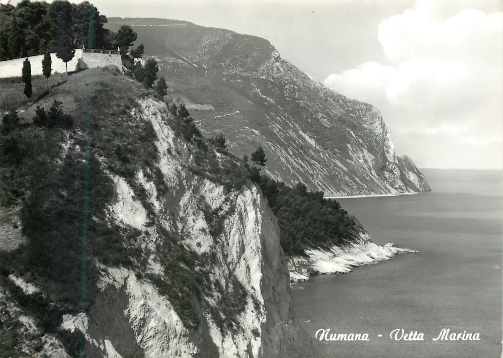 Numana - Vetta Marina — vista de la cima marina — editor Ed. A. Giulletti, serie Priv. 1 - Anverso