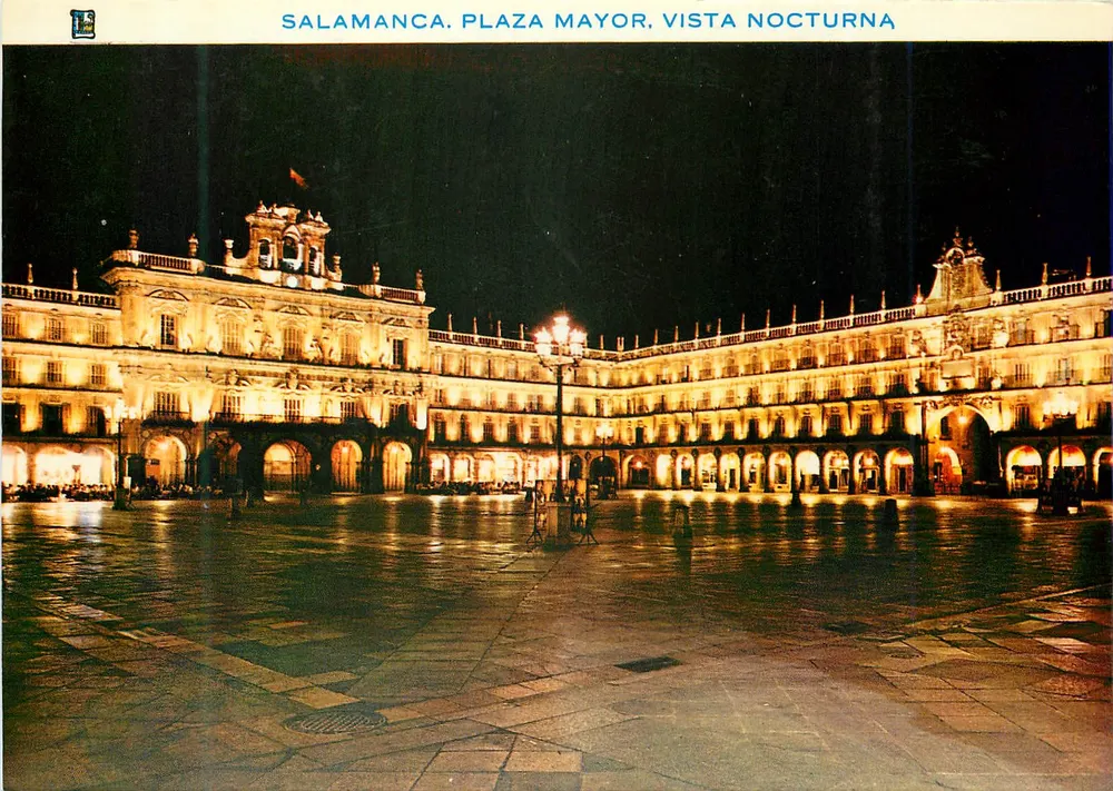 Salamanca. Plaza Mayor, vista nocturna — Cervantes, Salamanca — n° 145 - Recto