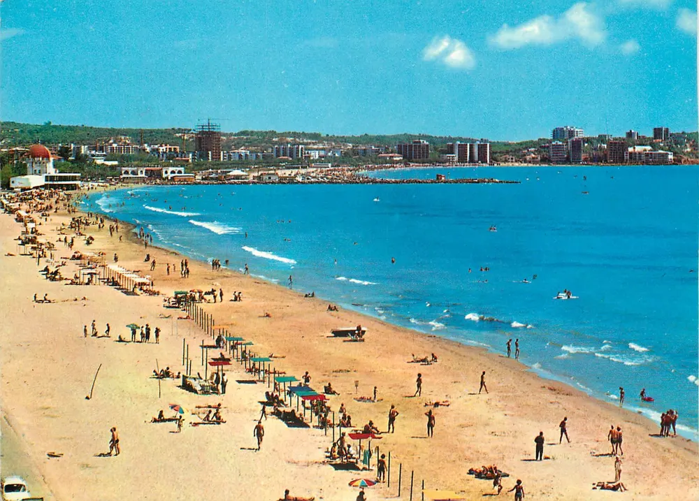 Praia de Salou — vista da costa catalã — editor PONGA N.º DISTRITO POSTAL - Frente