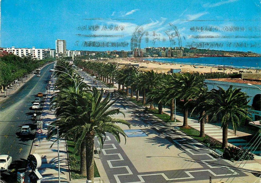 Paseo de Jaime — Costa Dorada — Tarragona — Photo color RAYMOND - Recto