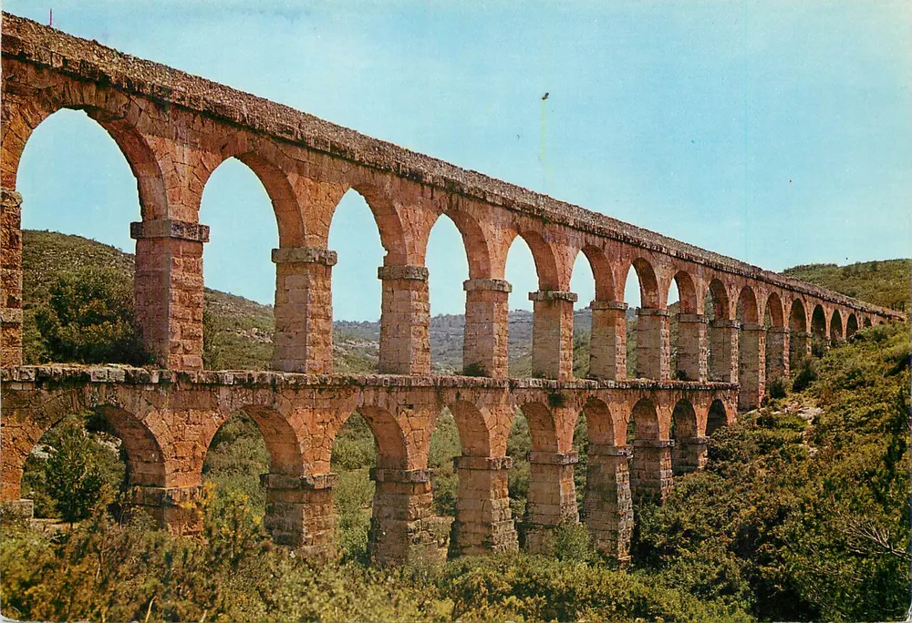 Aqueduto Romano — Costa Dorada, Tarragona — Foto color RAYMOND - Frente