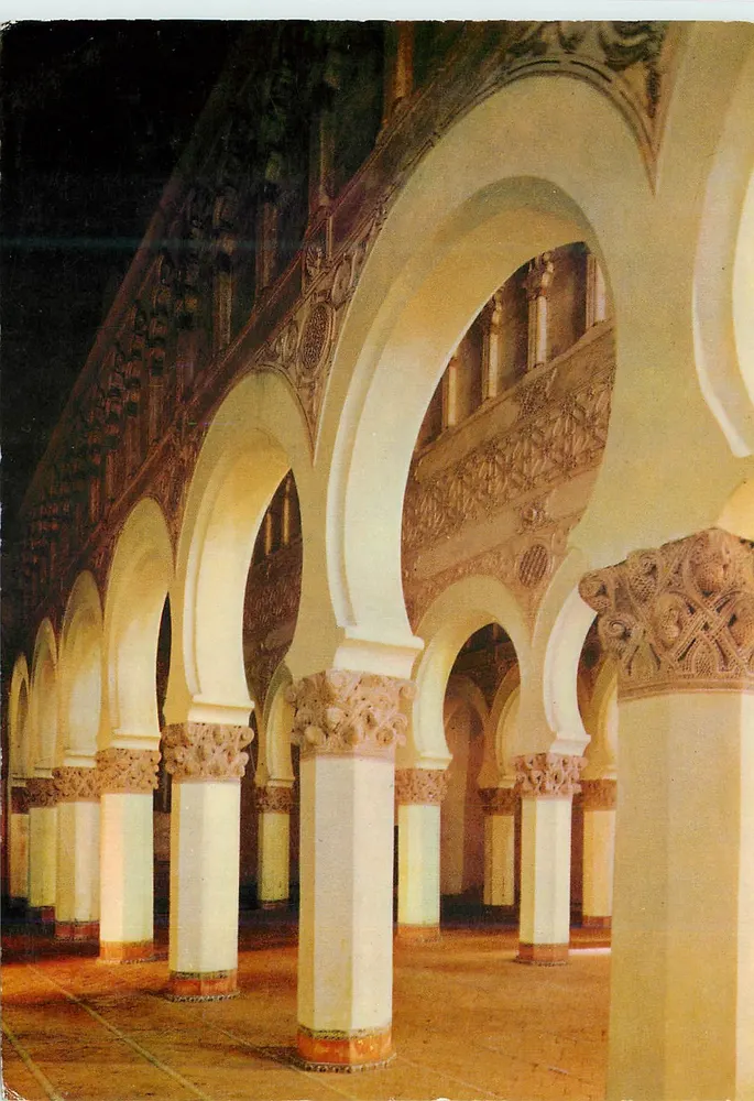 Toledo — Sinagoga Santa María la Blanca — L. Arribas - Frente