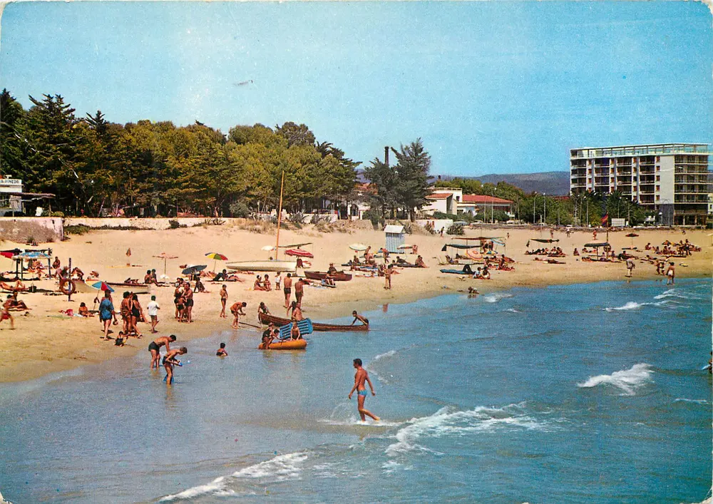 Praia de Torredembarra — Costa Dorada, Tarragone — Foto color Raymond - Frente