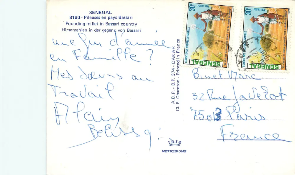 Due donne bassari che macinano miglio — Senegal — editore IRIS, serie 8160 - Verso
