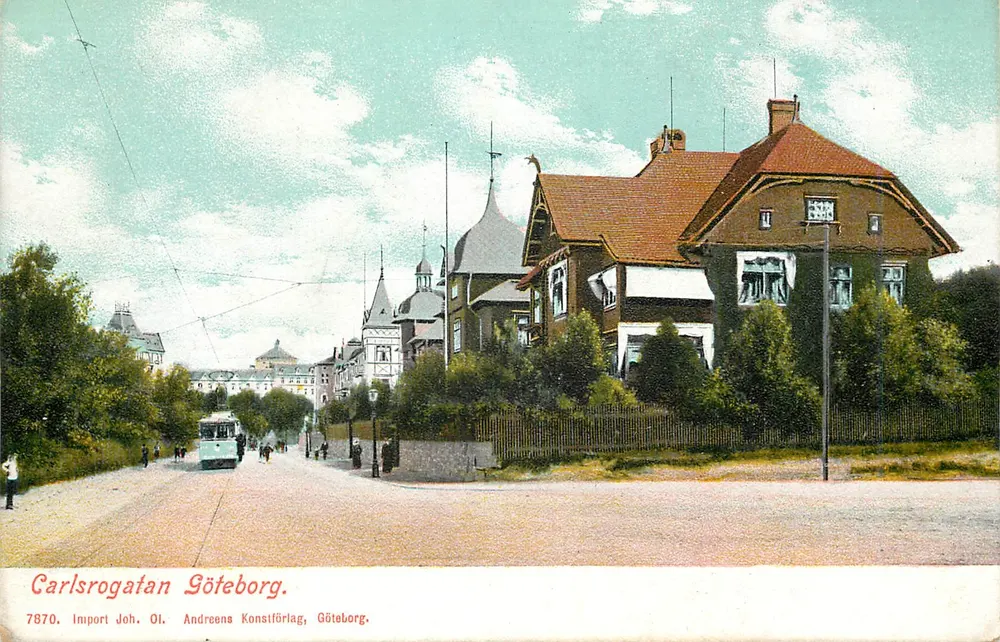 Carlsrosgatan Göteborg — vista da rua com trem e edifícios — Import Joh. Ol. Andræens Konstförlag, Göteborg, n°7870 - Frente