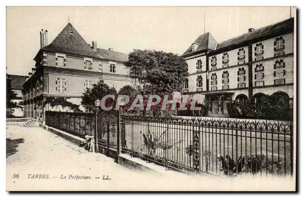 Tarbes — A Prefeitura — LL. — n°36 - Frente