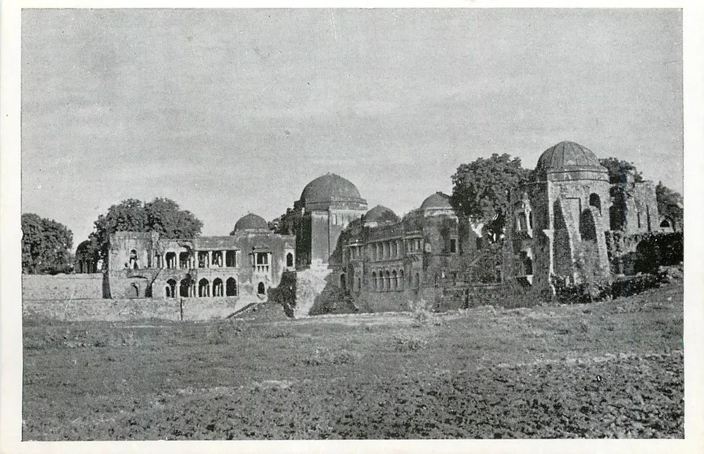 Delhi — Hauz Khāṣ et tombes — Archaeological Survey of India - Recto