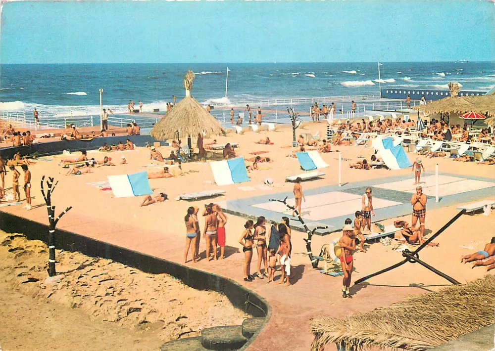 Piscine Tahiti — Casablanca — Casa-images - Frente