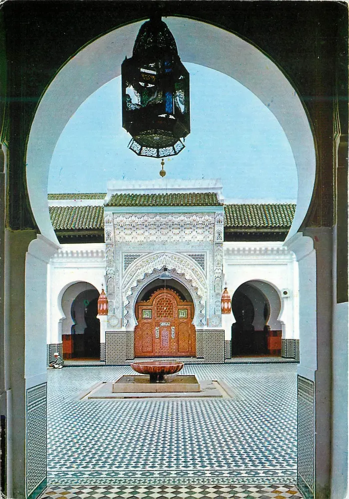 Mesquita Karraouime — Fez — Edições Librería Escolar, Tétouan - Frente