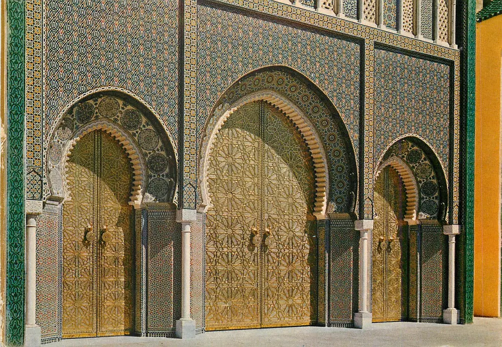Portas do Palácio Real — Fès — Editor Yacout - Frente