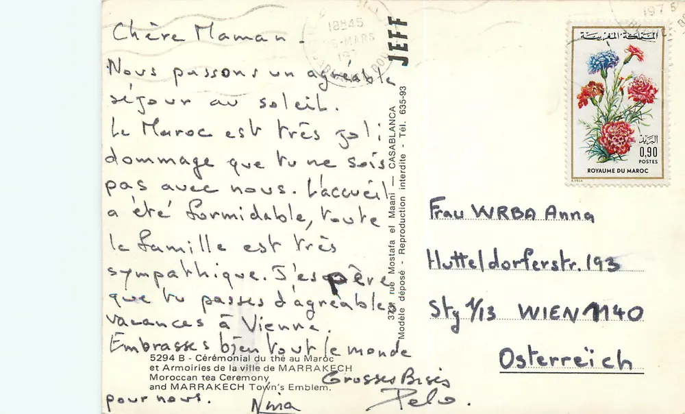 Cerimônia do chá no Marrocos — reprodução da cidade de MARRAKECH — Editor: 302 rua Mostafa el Maani - Verso