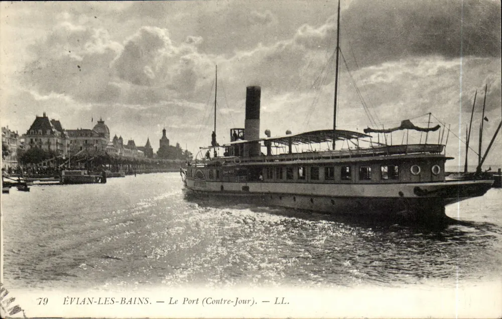 ÉVIAN-LES-BAINS — Le Port (Contre-Jour) — LL. — N°79 - Recto