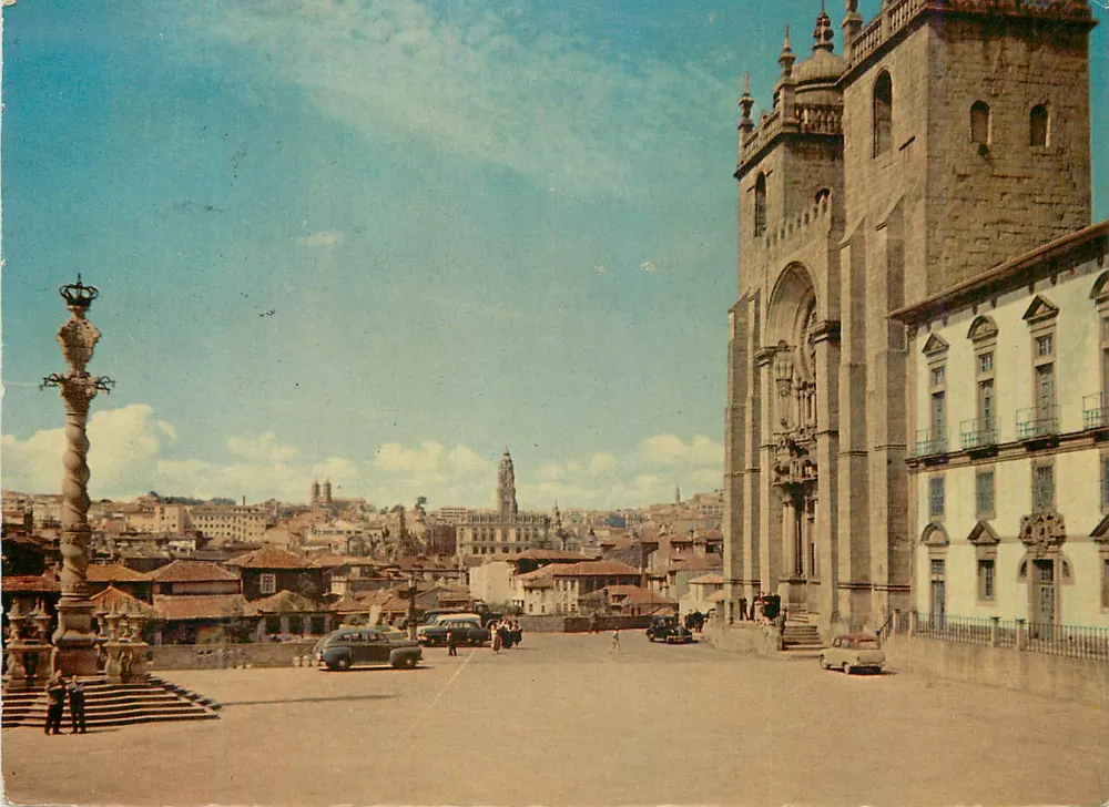 Terreiro de D. Afonso Henriques e Sé — Porto — Editor IBIS, LDA, n°25 - Frente