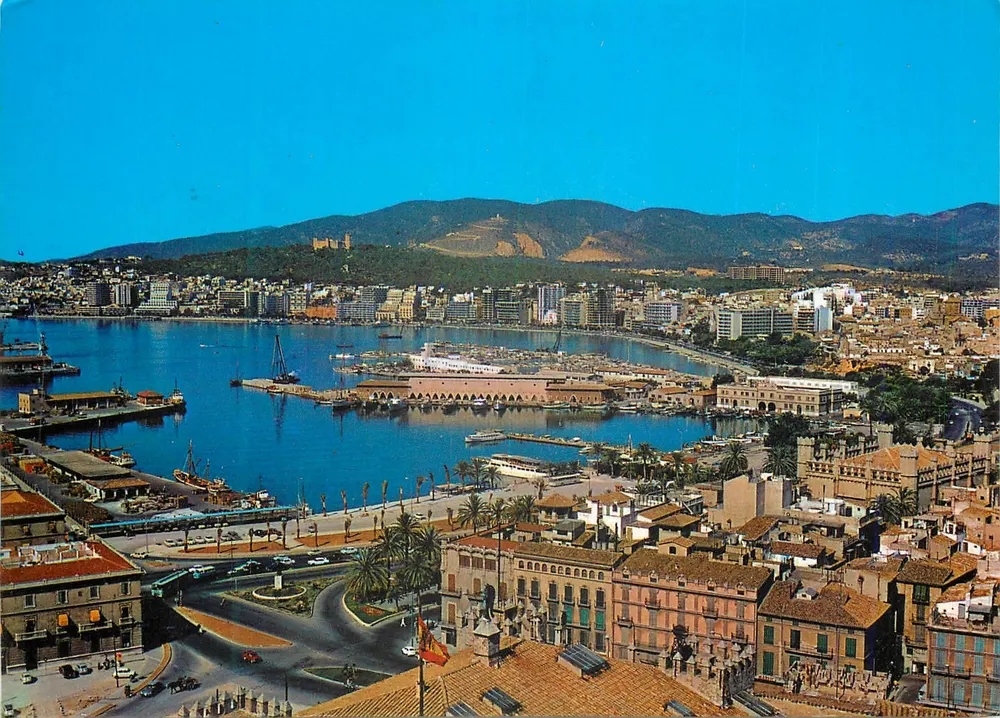 Palma de Mallorca — Vista panorámica del puerto — Fotografía Campaña-Puig, Barcelona, N.º PM 99 - Recto