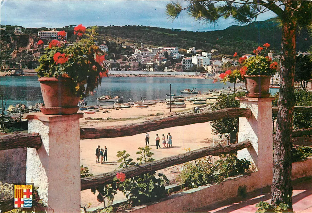 San Feliu de Guixols — vista parcial — Ediciones CISM Barcelona, n° 69 - Frente