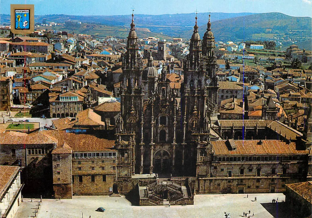 Santiago de Compostela — Fassade der Kathedrale — DOMÍNGUEZ - MADRIGA - Vorderseite