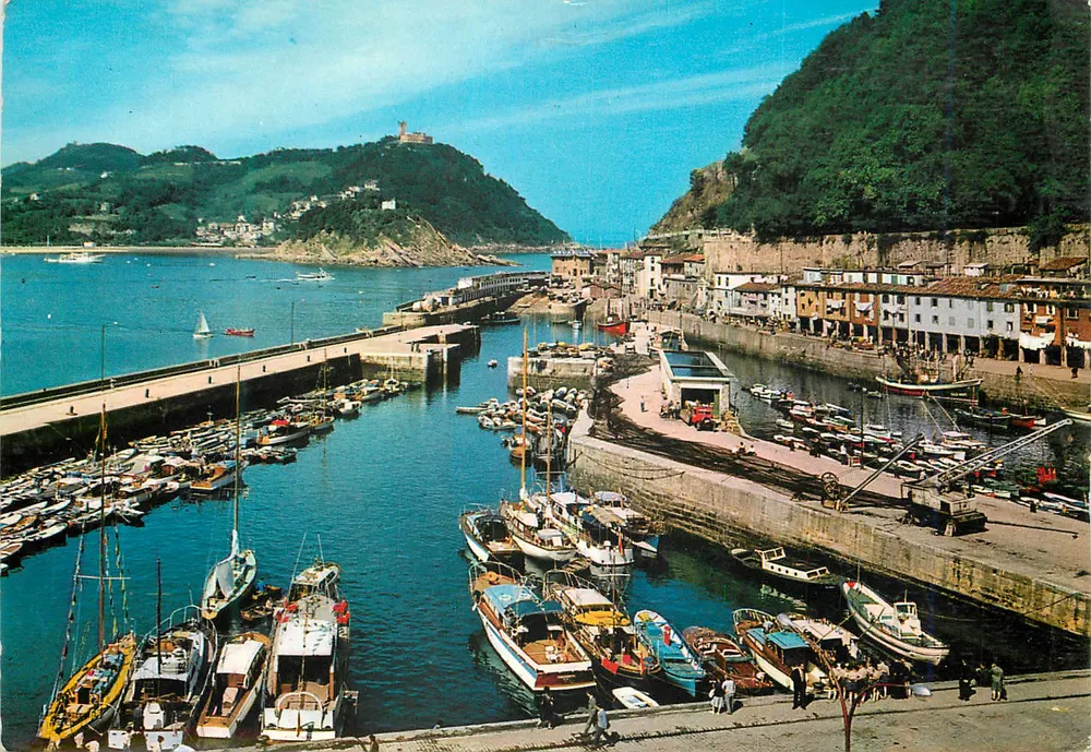Porto de San Sebastián — vista do porto e do castelo — editor desconhecido - Frente