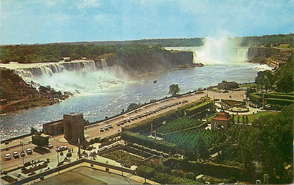 Niagara Falls — allgemeine Ansicht mit dem Oaks Theatre — Verlag Palatophone, Nr. P34138 - Vorderseite
