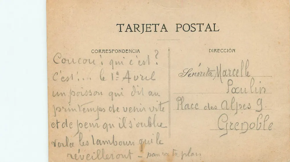 Soldats e musiciens en uniforme — éditeur non identifié - Verso
