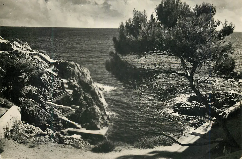 Cala de Vacas — Costa Brava — S'Agaró — Série I, N° 2109 — A. Fabregat - Frente