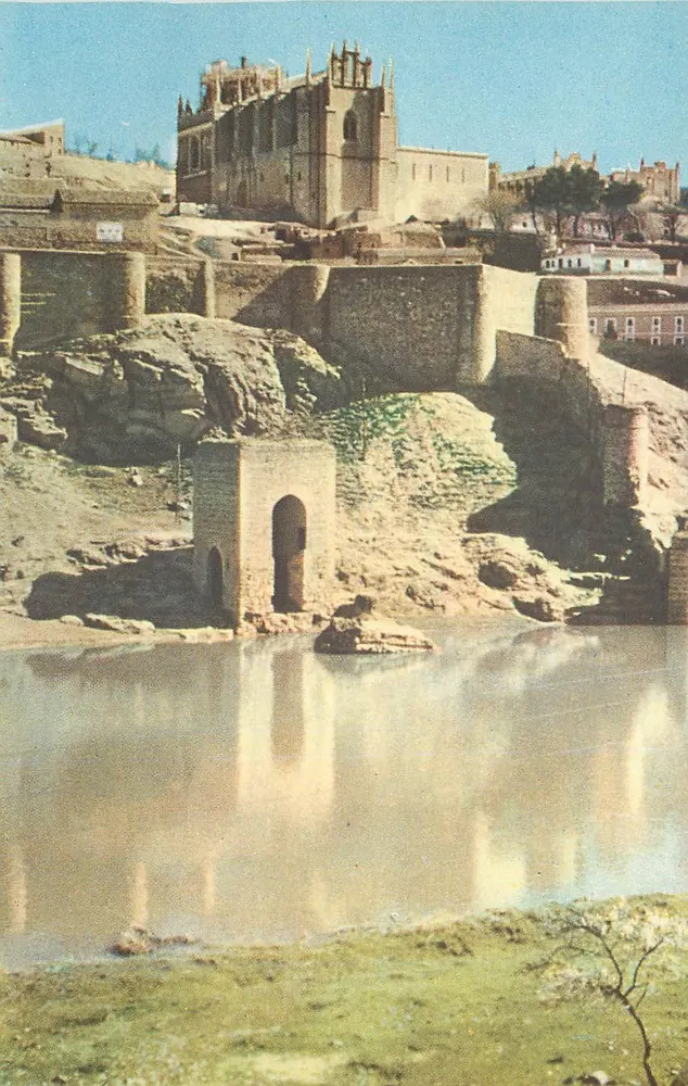 Toledo — Bagno «La Cava» — Foto Torremocha - Recto